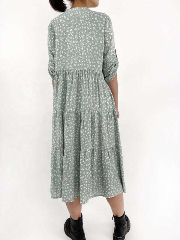 Soft Handle Three-Quarter Sleeve Casual Floral Dress - Image 4